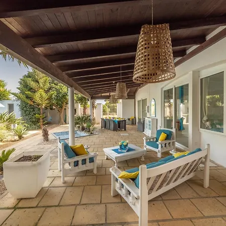 Luxurious Coastal In Gallipoli