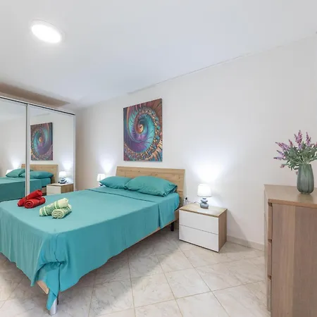 Luxurious Coastal In Gallipoli
