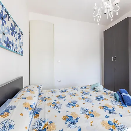 Villa Luxurious Coastal In Gallipoli