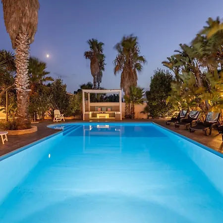 Luxurious Coastal In Gallipoli